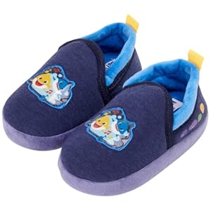 Nickelodeon Toddler Boys’ and Girls’ Baby Shark Slippers – Plush Fuzzy Slippers, Non-Skid Sole (5-12 Toddler/Kid)