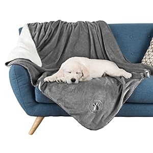 PETMAKER Waterproof Pet Blanket – 50×60-Inch Reversible Sherpa Fleece Throw Protects Couches, Cars, and Beds from Spills, Stains, and Fur (Gray), Large