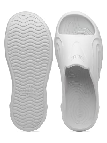 Image of BERSACHE Extra Soft Classic Casual with Back Strap Regular wear with Ultra Soft & Flexibility Technology Clog for Men's & Boy's