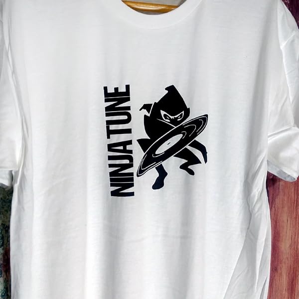 Amazon.co.jp: Ninja Tune Label ニンジャチューン London 半袖T
