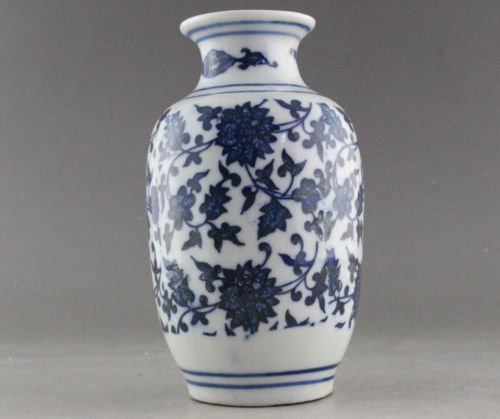 Amazon.co.jp: 中国の骨董品の珍しい青と白の磁器の花瓶 : ホーム