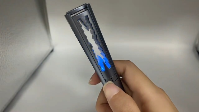Amazon.com: HABETI LE SSERAFIM Lightstick Keychain Mini Official