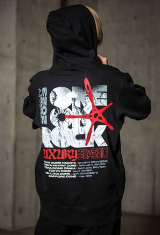 ONE OK ROCK パーカー - トップス