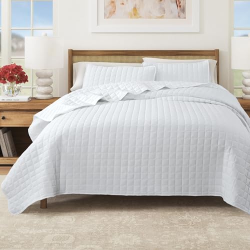 Great Bay Home Twin/Twin XL Quilt Set - 2-Piece Seersucker Box-Stitched Bedding Set - Soft, Lightweight, All-Season Bedspread (White)