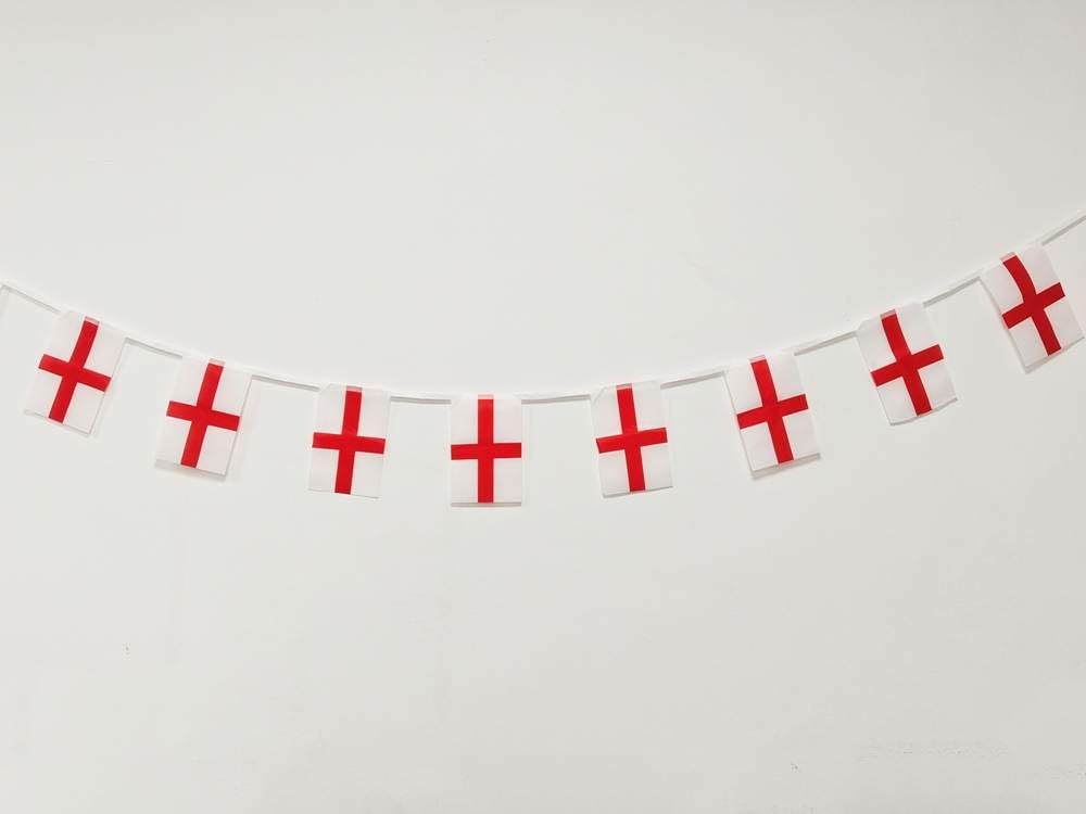 Pandiui23 England Flag 40 Pcs England Flag England Garland 11.4M Bunting England National Flag England Flags 5.5 x 8.3 Inch (England)