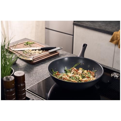 Zwilling Madura Wok, Diameter 30 cm, Aluminium, Titanium-Reinforced Ceramic Non-Stick Coating by ZWILLING - Used condition - Image 7