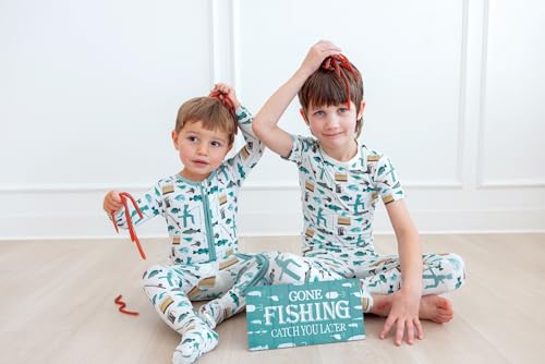 KicKee Print Short Sleeve Pajama Set, Baby to Kid, Viscose from Bamboo Fitted Pajamas, Seasonal Collections, Outdoors (Fresh Air Fishing - 3T)3