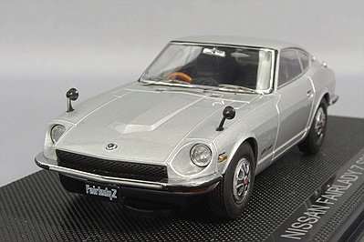 エブロ　日産フェアレディZL(S30) 1/24ダイキャストモデル Amazon | エブロ 日産 フェアレディZL (S30) 1/24 ミニカー 白