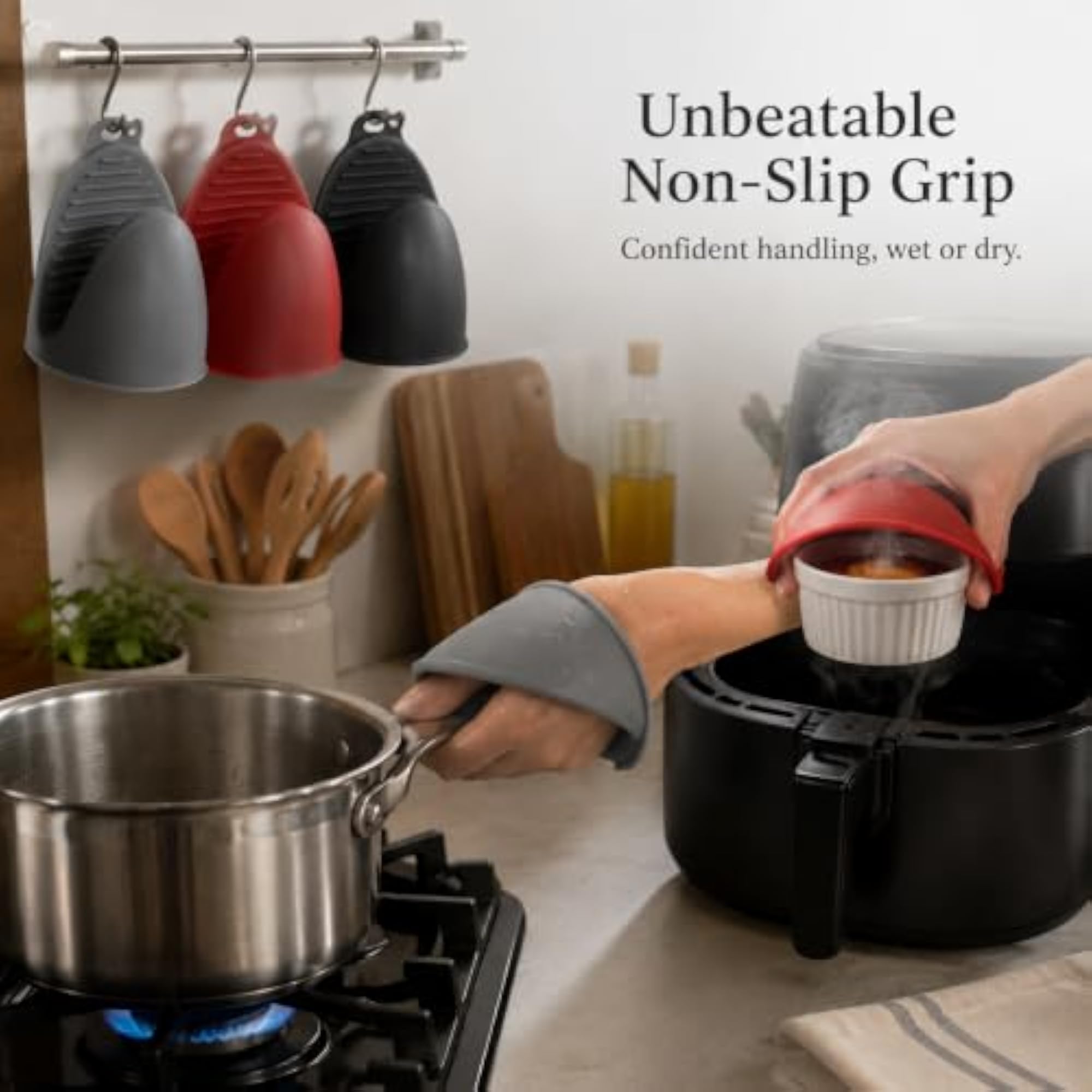 Heat Resistant Oven Mitts with Silicone Grip, Red 2-Pack