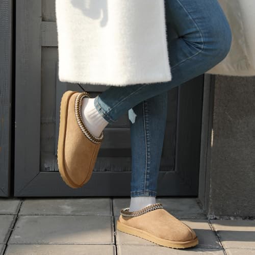 Image of Women's Slippers Fuzzy Cozy Short Ankle Shoes Indoor and Outdoor Mules Furry Warm House Slippers for Woman Cute Fluffy Clogs