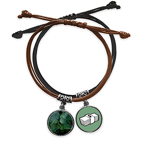Pulsera de cuero con foto de planta de hojas oscuras y cadena de mano