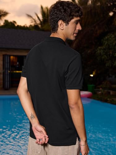 Image of Bewakoof Men Solid Regular Fit Half Sleeve Collar Pure Cotton T-Shirt