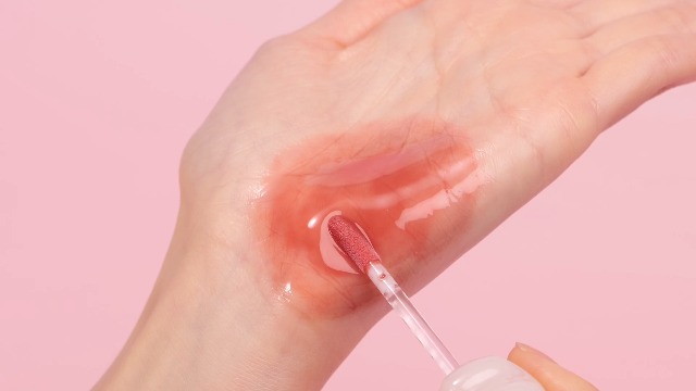 Amazon.com : dasique Pure Water Lip Gloss #10 Melted Berry 0.09 oz