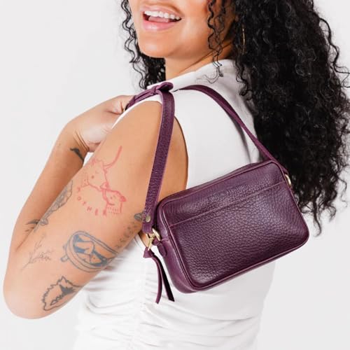 Image of Portland Leather Goods Small Camera Bag Purse for Women - Handmade from the Finest Full-Grain Hides