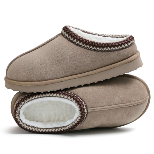 Image of Women's Slippers Fuzzy Cozy Short Ankle Shoes Indoor and Outdoor Mules Furry Warm House Slippers for Woman Cute Fluffy Clogs