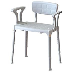 Stoel met armleuningen.