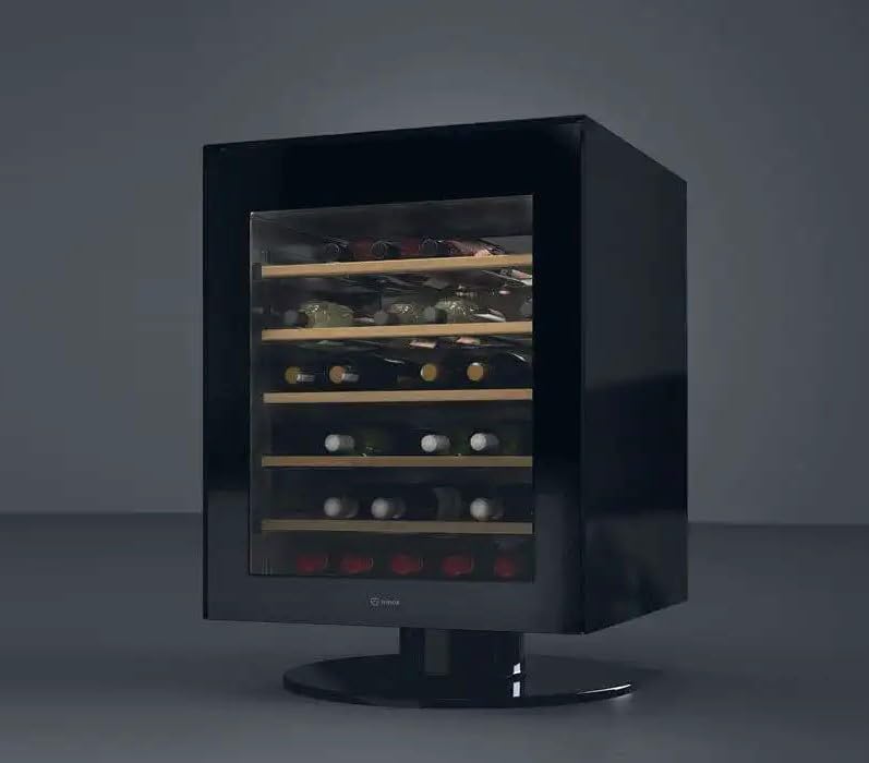 내부 view of Irinox Vinoteca with bottles on beech shelves