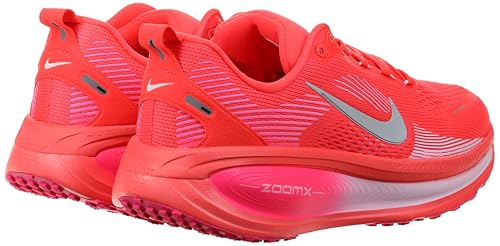 Nike Women's Vomero 18 Sneaker4