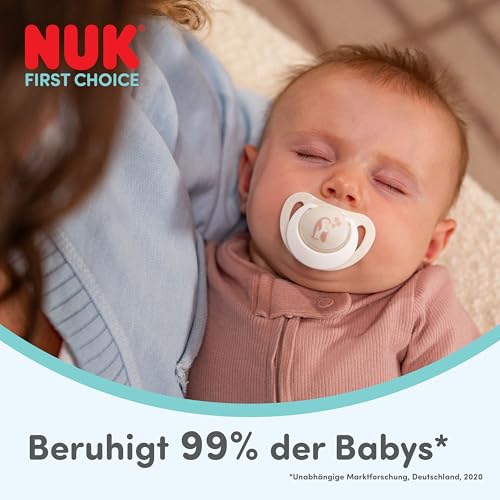 NUK First Choice Day & Night Baby Schnuller | 6-18 Monate | Orthodontische Schnuller, die im Dunkeln leuchten… – Ansicht 2