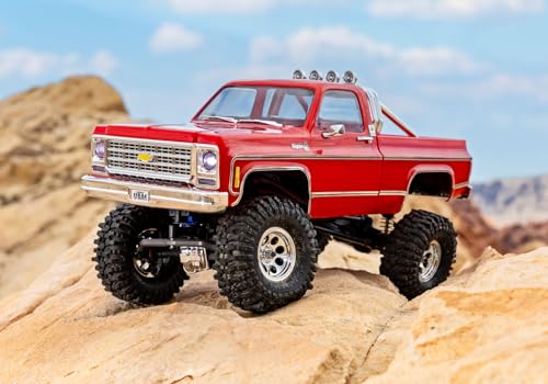 TRAXXAS TRX-4M&trade; Scale and Trail&reg; Crawler with 1979 Chevrolet&reg; K10 Truck Body: 1/18-Scale 4WD Electric Truck with TQ 2.4GHz Radio System