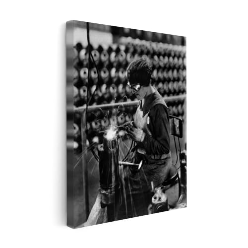 Poster Master War Photo - American Woman Welder 1918 - WWI Acetylene Welding On Machine Gun Cooling Jacket In Industrial Factory - 16x20 WRAPPED CANVAS Wall Art