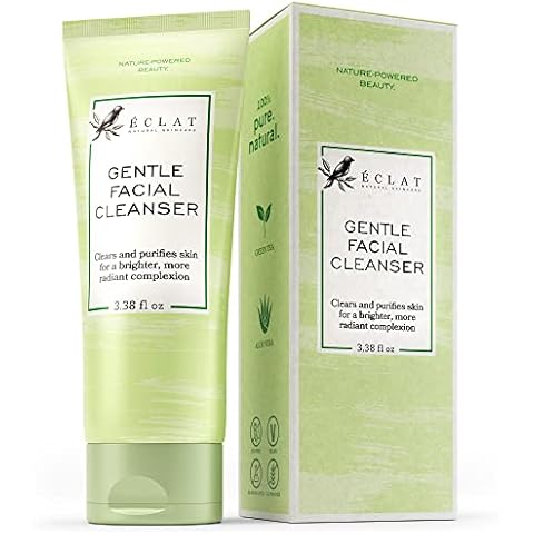 Limpiador Facial Luminoso con Té Verde y Aloe Vera Cover
