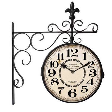Montre double bras en fer vintage et horloge murale café du Parc