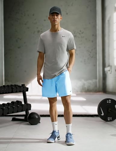 Image of Nike Men's Form Dri-FIT 7 inch Workout Shorts; Unlined Training Shorts