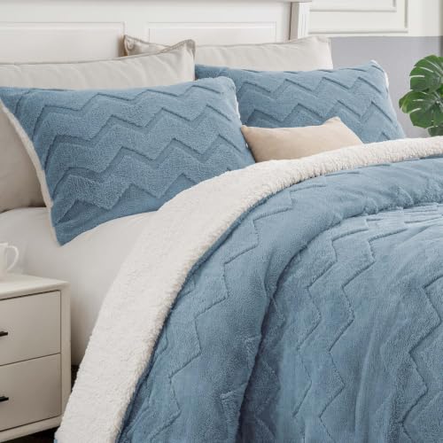 Image of BEDELITE Fluffy Sherpa Queen Comforter Set,Blue Fog
