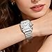 CARLIEN Reloj de pulsera unisex clásico cuadrado con números romanos plateados Imagen de CARLIEN Reloj de pulsera unisex clásico cuadrado con números romanos plateados
