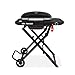 Weber Traveler Compact Gasgrill/Klappbarer und tragbarer Gasgrill mit Rädern, automatischer Deckelverriegelung und integriertem Thermometer, 1 Brenner, Grillfläche 52 x 36 cm, schwarz