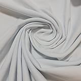 Esta tela se puede utilizar para muebles, ropa, costura, artes y manualidades, tapicería y mucho más.