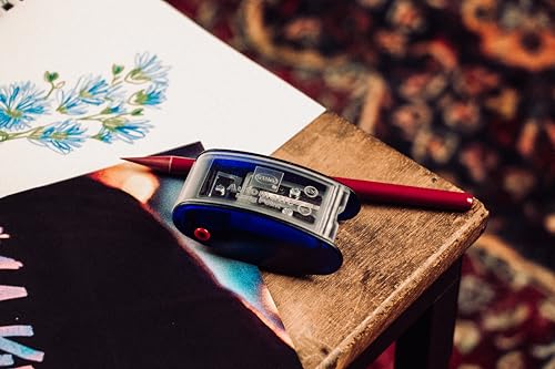 KUM AZ105.31.16-B - Langkonusspitzer AS2, 3 Stück, Anspitzer mit Behälter, 2 Ersatzmesser, blau