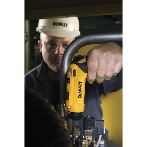 DEWALT 8V MAX Cordless Screwdriver Kit, Gyroscopic, 2 Batteries (DCF680N2)