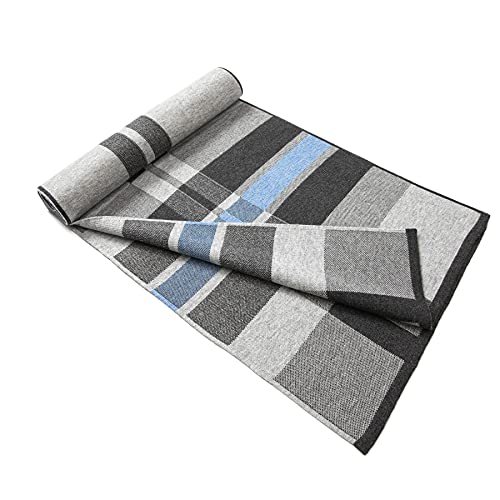 Écharpe en laine mérinos pour homme : l'élégance du tartan bleu et gris