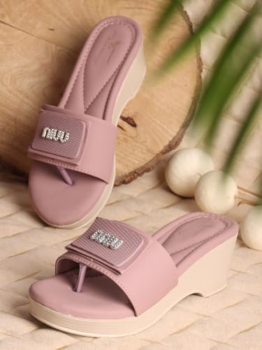 Image of CHINRAAG Women Hill Sandles For Woman