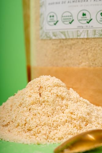 Natuvid Gemahlene Mandeln 1kg | Aus 100% kalifornischen Mandeln | Blanchiert & Vollfett | Ideal für Keto & Low-Carb Müsli, Smoothies und saftiges Backen | Vegan