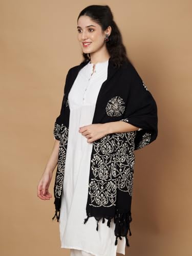Image of Women's Cotton Rayon Bandhani Print Dupatta with Tassels 2.25 Meters | Women's cotton printed dupatta with tassels.