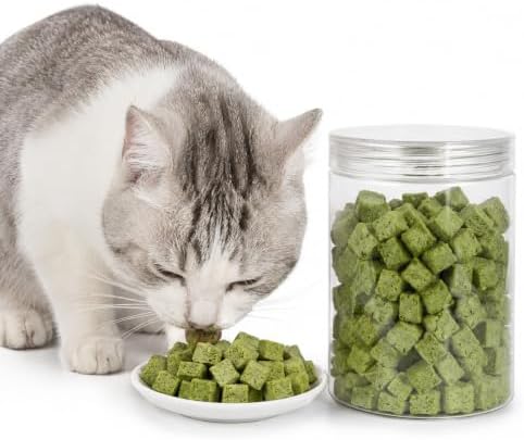 Barkwave Freeze-Dried Cat Grass Treats for Indoor Cats with Chicken