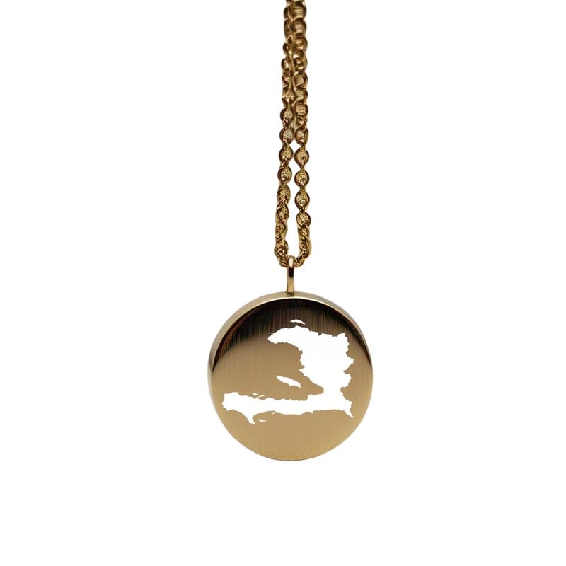 Pendentif carte d'Haïti pour sublimer vos tenues de voyage et vos tenues d'été quotidiennes