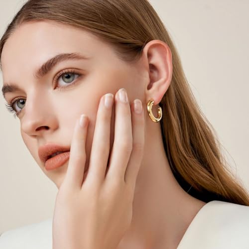 CHICUTIE Gold Hoop Earrings Set For Women Hypoallergenic Trendy Lightweight Chunky Chain Twisted Huggie Hoops Dangle Earring Packs For Birthday Party Christmas Fashion Jewelry Gift2