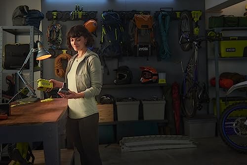 Transformador RYOBI 18V One+ con puertos USB y función cargador 1,7 A 5