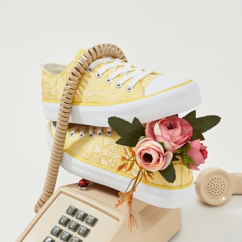 Image of yageyan Womens White Tennis Shoes Low top Canvas Sneakers Women Fashion Shoes for Walking Casual Canvas Comfortable