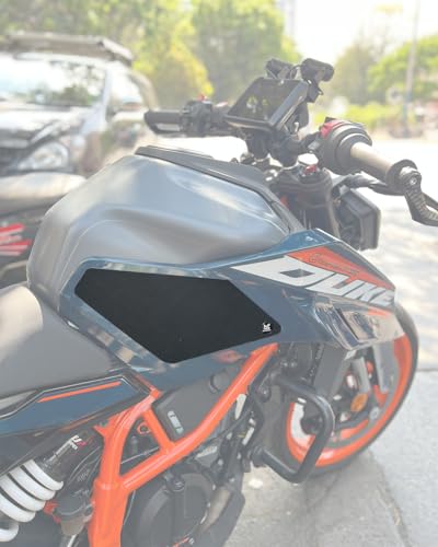 Image of MaxxGripp Tank Pad for KTM Duke gen 3