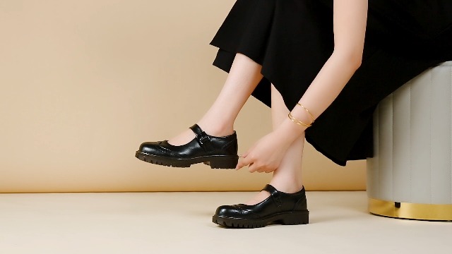 Amazon.com | XSE Mary Jane Shoes Women Black Patent Leather