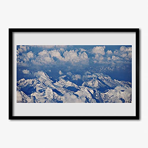 Paysage nuage de montagne en affiche encadrée Tulup pour créer un salon chaleureux et moderne