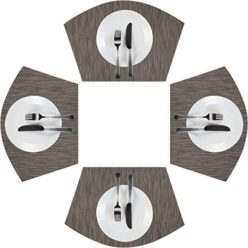 wiipara Keil-Tischset füt runden Tisch, 4 Stück, waschbar, schmutzabweisend, PVC Tischset für Esstich, hitzebeständig, langlebig für Holztisch (Schwarz-Kaffee) Cover