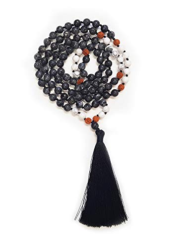 Mala Rudraksha 108 perles howlite pompon soie noire pour relaxation et yoga studio
