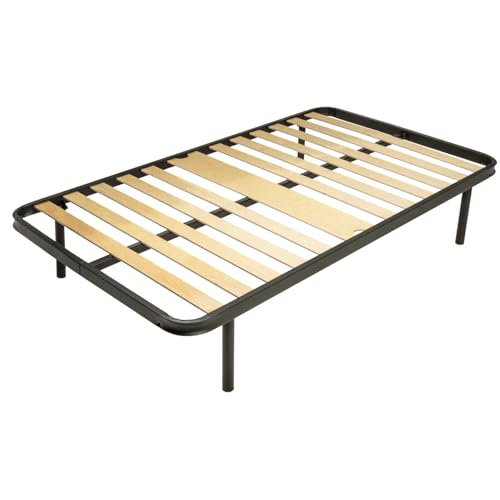 ✔️ [MONTAGGIO PRATICO E SICURO] Montaggio facile senza attrezzi: i 4 piedi smontabili si avvitano a mano e sono dotati di tappi antiscivolo per proteggere il pavimento. Altezza totale 30 cm, perfetta per facilitare la pulizia sotto il letto. Adatta a tutti i comuni letti piazza e mezza.