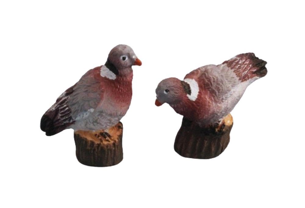 Dolls House Common Wood Pigeons Birds Perched on Logs Garden Street Accessory